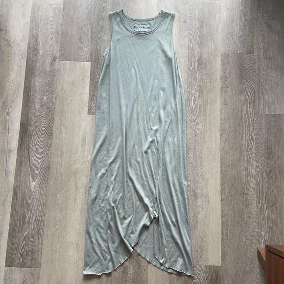 Frank and Eileen Easy Side Slit Tank Midi Dress Sage Green T-Shirt - Picture 2 of 10
